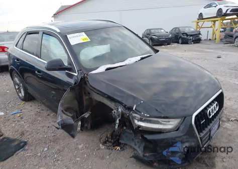 2015 Audi Q3 2.0T Premium Plus из США, поврежденный, VIN WA1GFCFS9FR005932